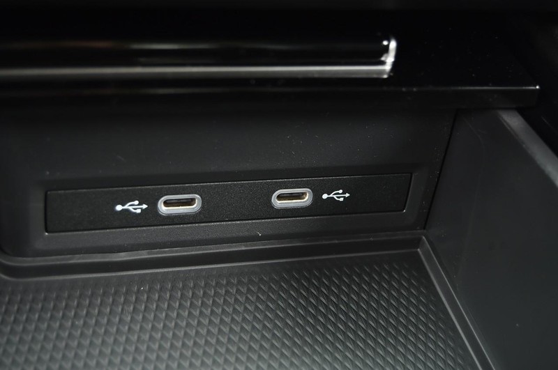 Volkswagen Atlas Vehicle Image 16