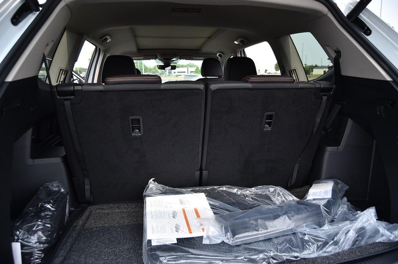 Volkswagen Atlas Vehicle Image 26