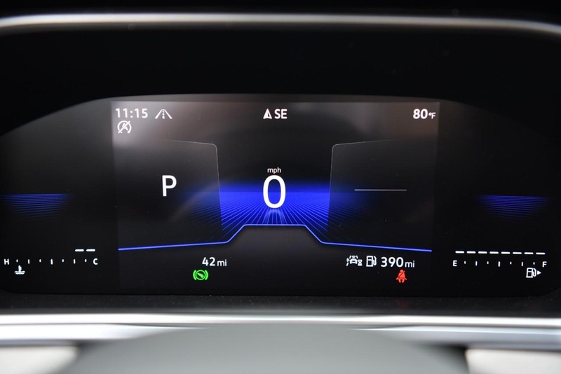 Volkswagen Taos Vehicle Image 11