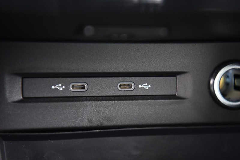 Volkswagen Taos Vehicle Image 15