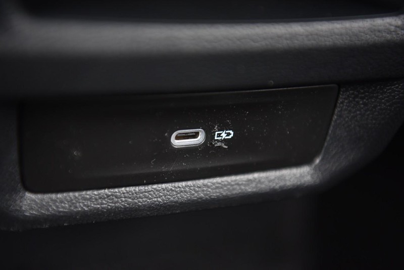 Volkswagen Taos Vehicle Image 25