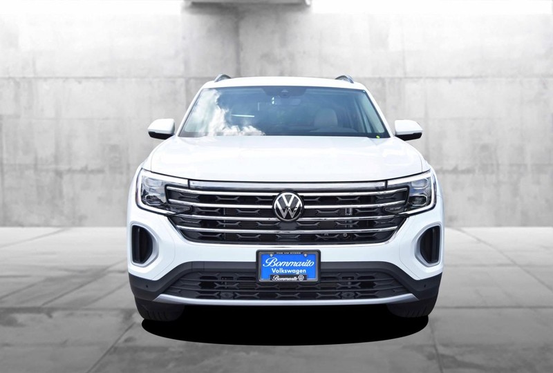 Volkswagen Atlas Vehicle Image 04