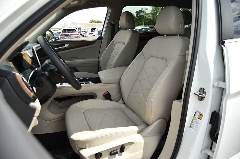 Volkswagen Atlas Vehicle Image 18