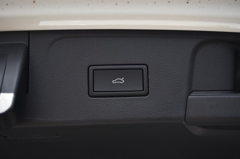 Volkswagen Atlas Vehicle Image 25