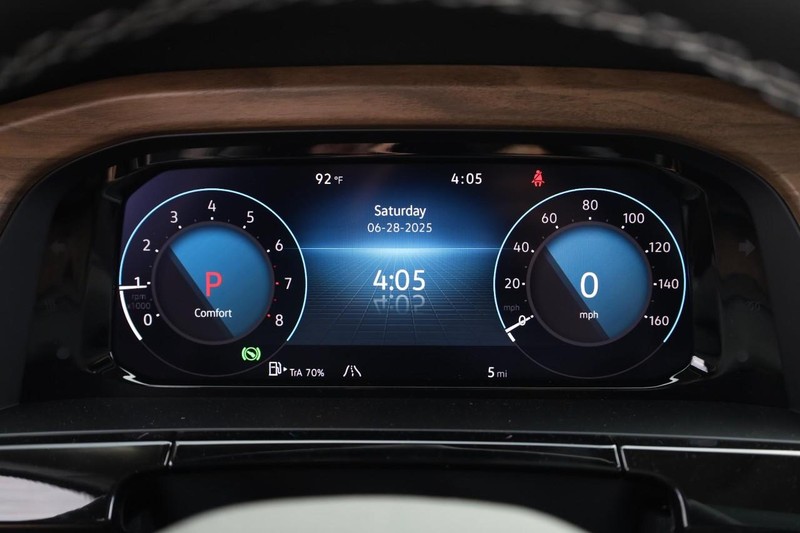 Volkswagen Atlas Vehicle Image 16
