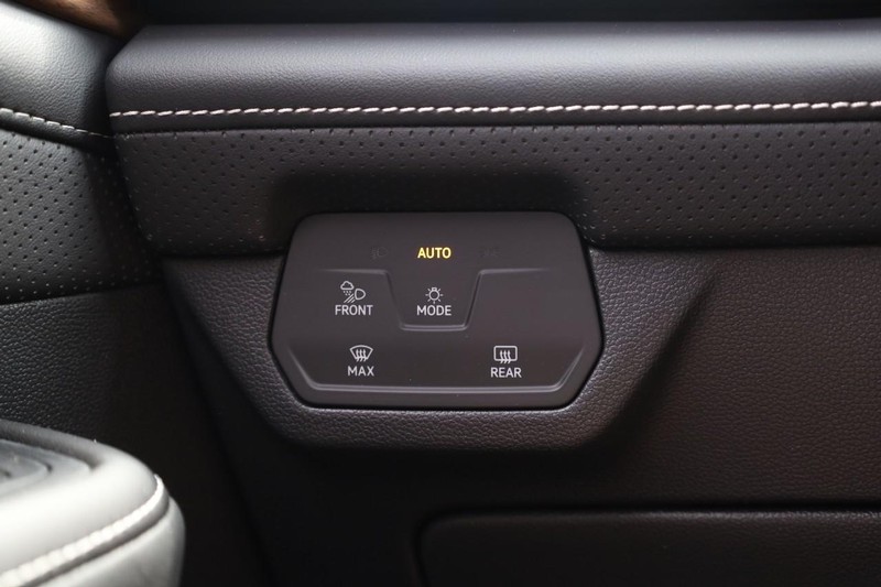 Volkswagen Atlas Vehicle Image 24