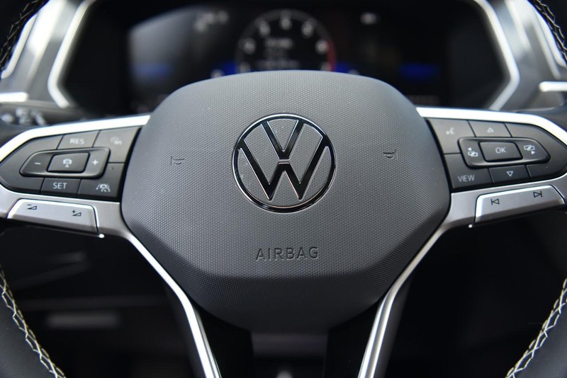 Volkswagen Tiguan Vehicle Image 20
