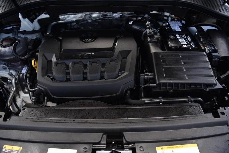 Volkswagen Tiguan Vehicle Image 29