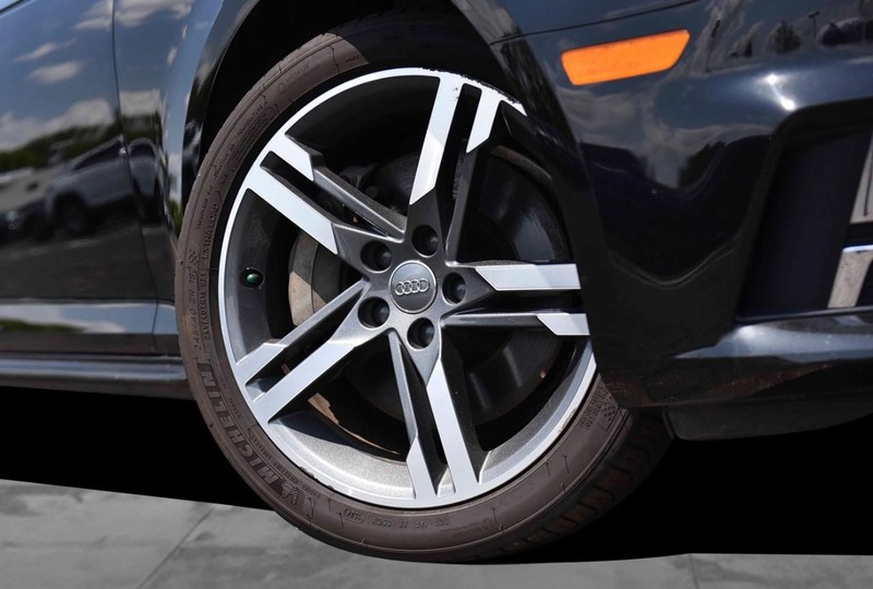 Audi A4 Vehicle Image 03