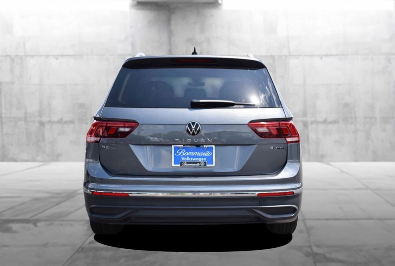 Volkswagen Tiguan Vehicle Image 06