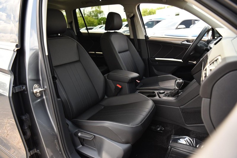 Volkswagen Tiguan Vehicle Image 20