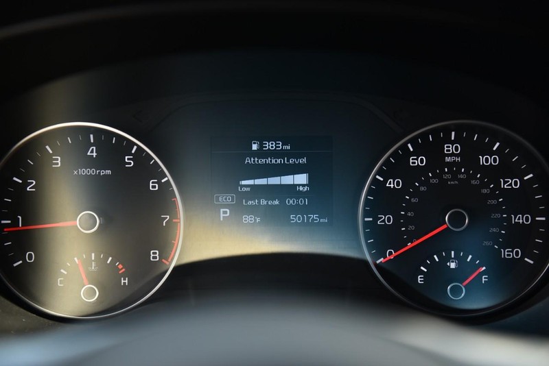 Kia Sportage Vehicle Image 11