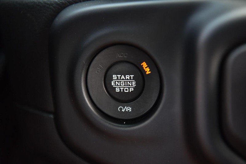 Jeep Wrangler Vehicle Image 15