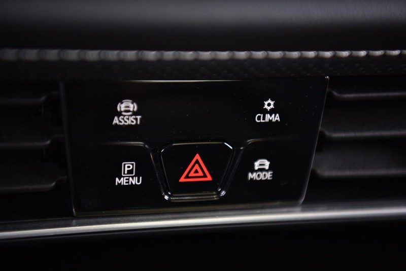Volkswagen Atlas Vehicle Image 15