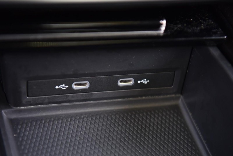 Volkswagen Atlas Vehicle Image 16