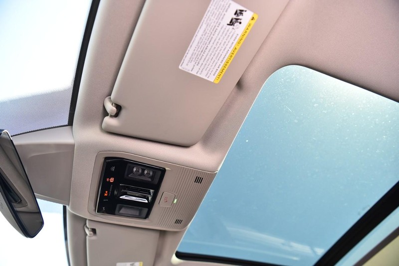 Volkswagen Atlas Vehicle Image 21