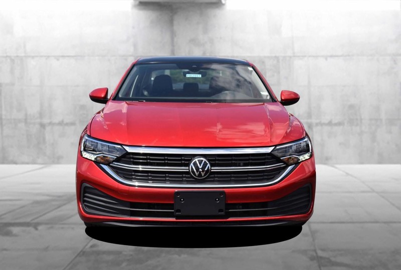 Volkswagen Jetta Vehicle Image 04