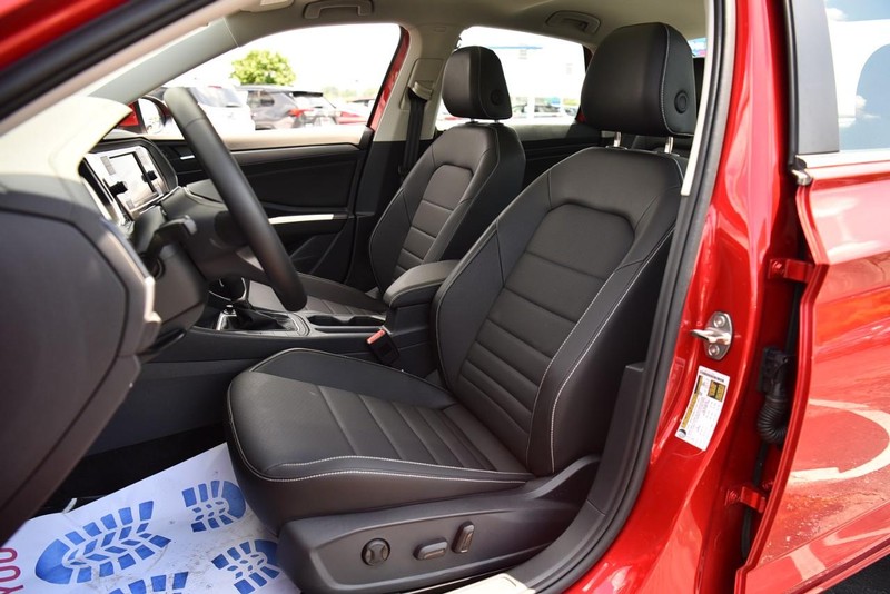 Volkswagen Jetta Vehicle Image 20