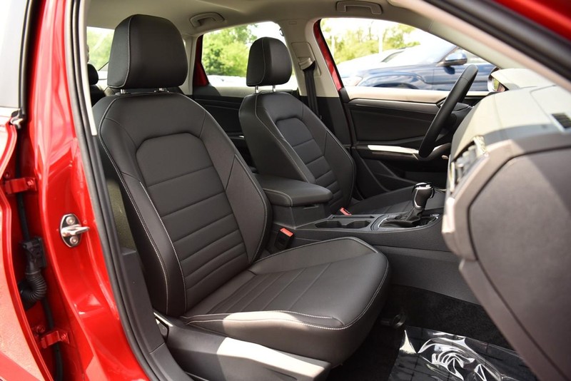 Volkswagen Jetta Vehicle Image 21