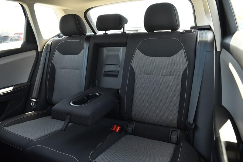 Volkswagen Taos Vehicle Image 23