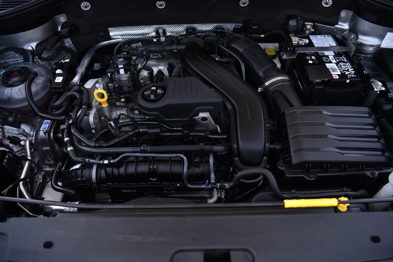 Volkswagen Taos Vehicle Image 25