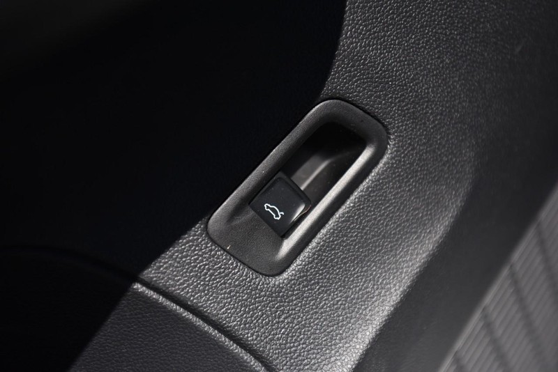 Volkswagen Atlas Vehicle Image 09