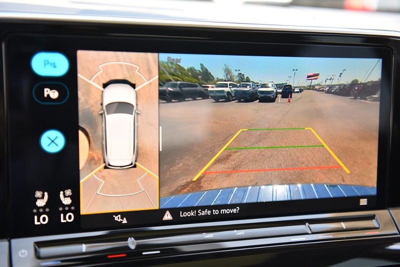 Volkswagen Atlas Vehicle Image 13