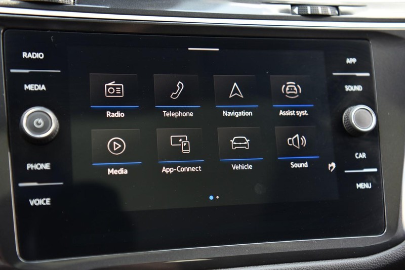 Volkswagen Tiguan Vehicle Image 14