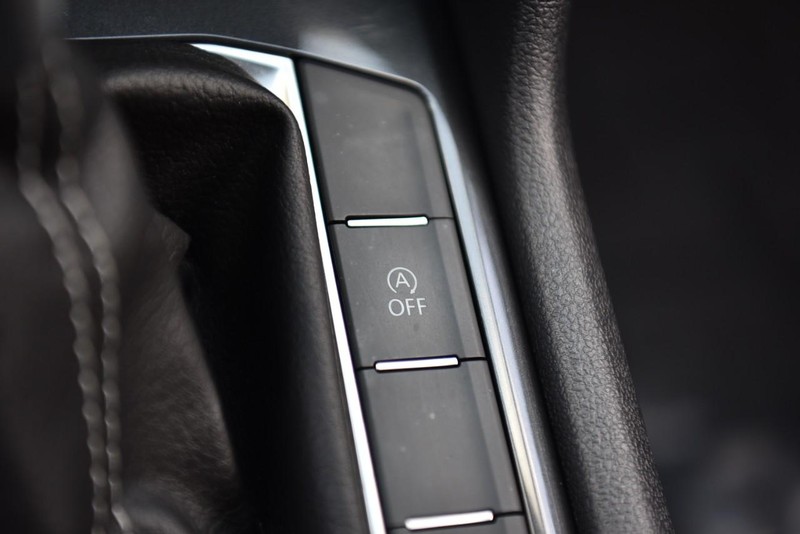 Volkswagen Tiguan Vehicle Image 19