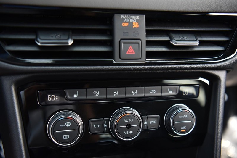 Volkswagen Taos Vehicle Image 15