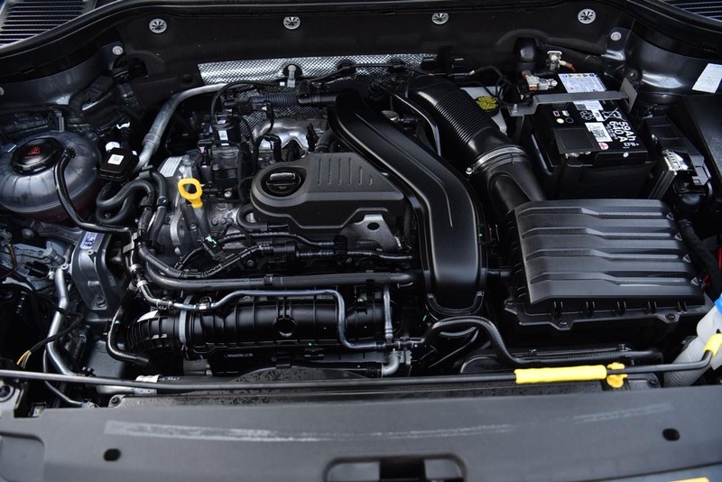 Volkswagen Taos Vehicle Image 27