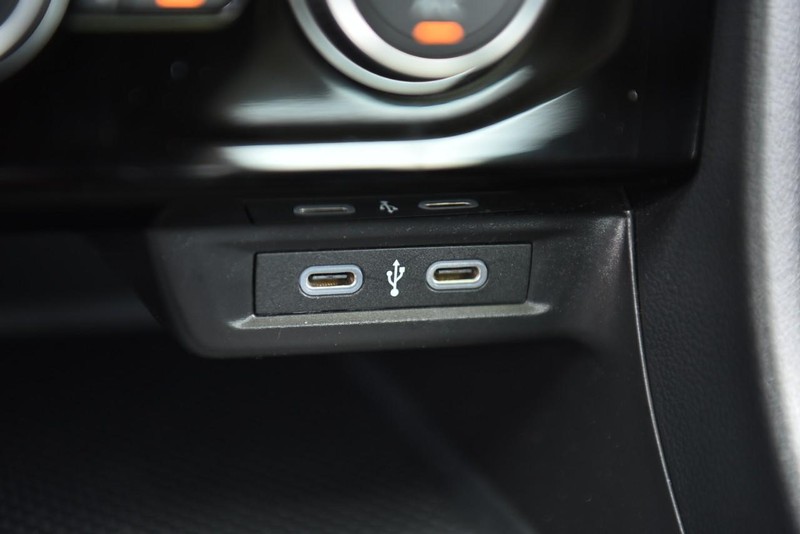 Volkswagen Jetta Vehicle Image 16