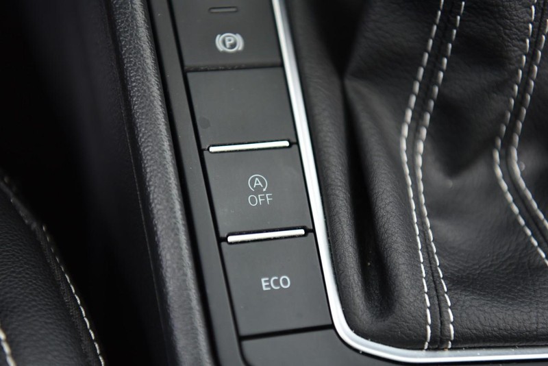 Volkswagen Jetta Vehicle Image 18