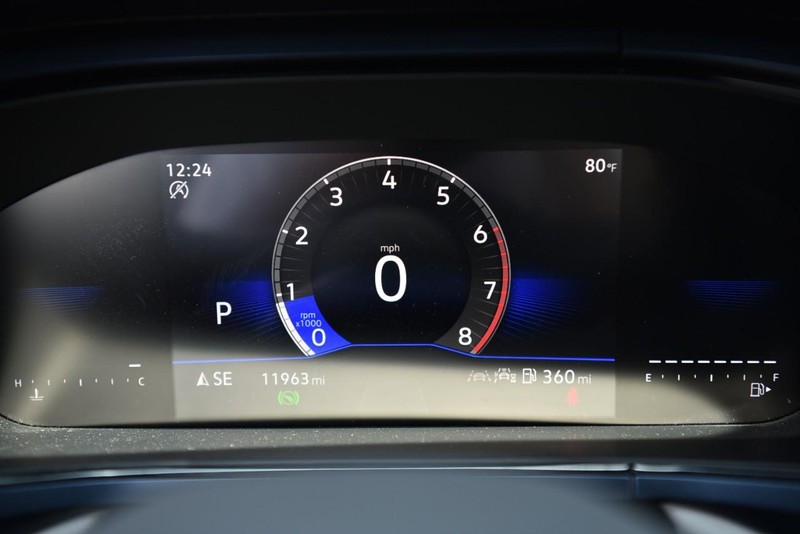 Volkswagen Taos Vehicle Image 12