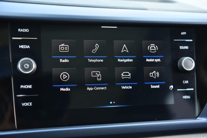 Volkswagen Taos Vehicle Image 14