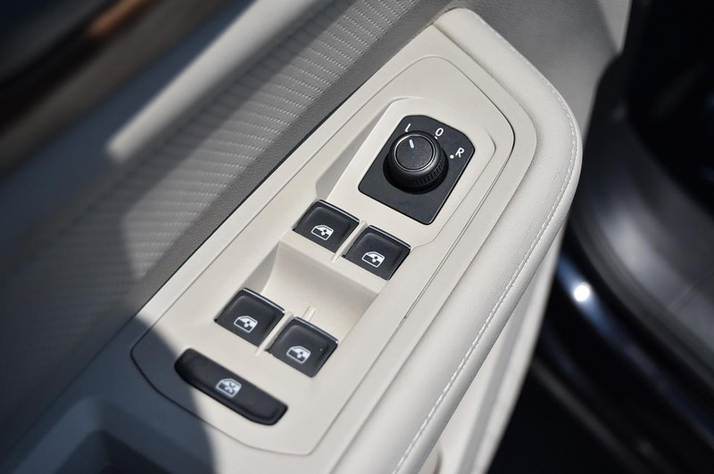 Volkswagen Atlas Vehicle Image 08