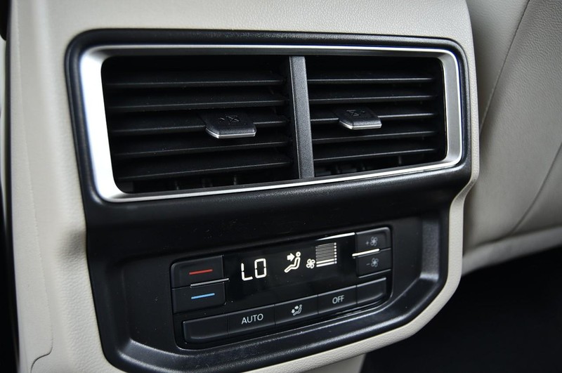 Volkswagen Atlas Vehicle Image 20