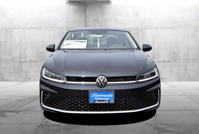 Volkswagen Jetta Vehicle Image 04