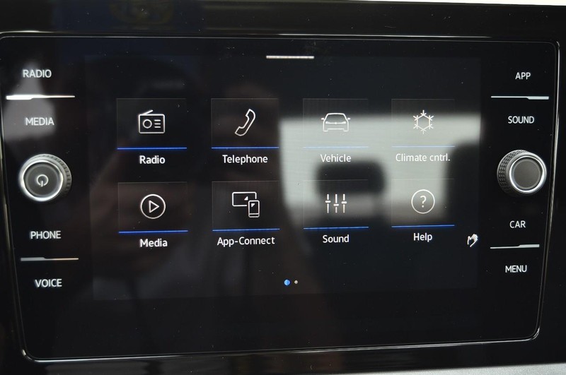 Volkswagen Jetta Vehicle Image 14