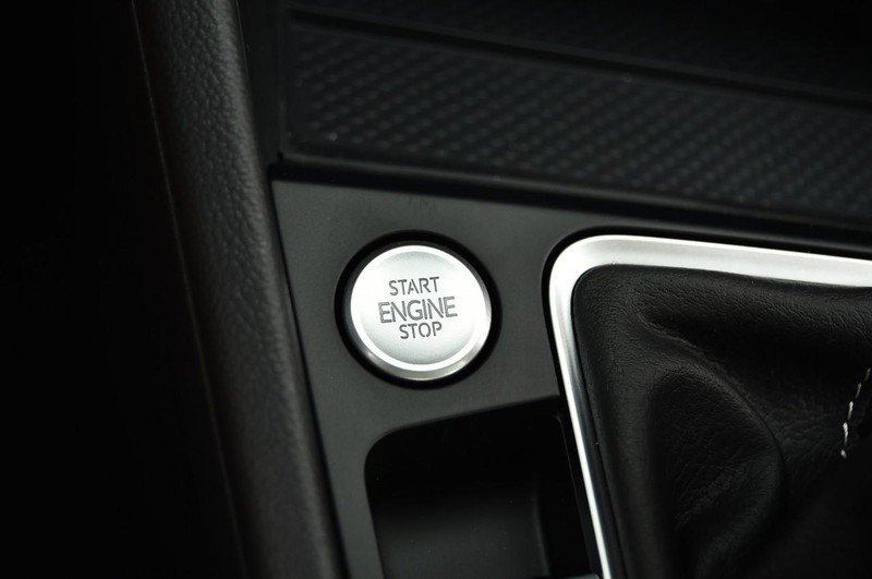 Volkswagen Jetta Vehicle Image 17