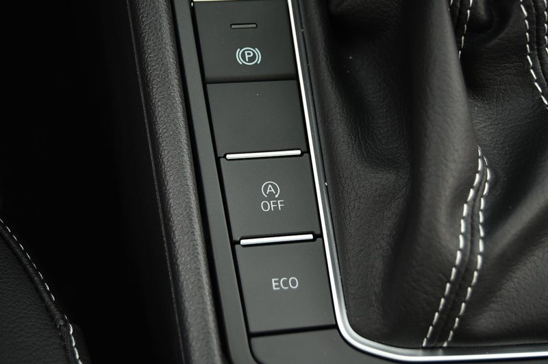 Volkswagen Jetta Vehicle Image 18