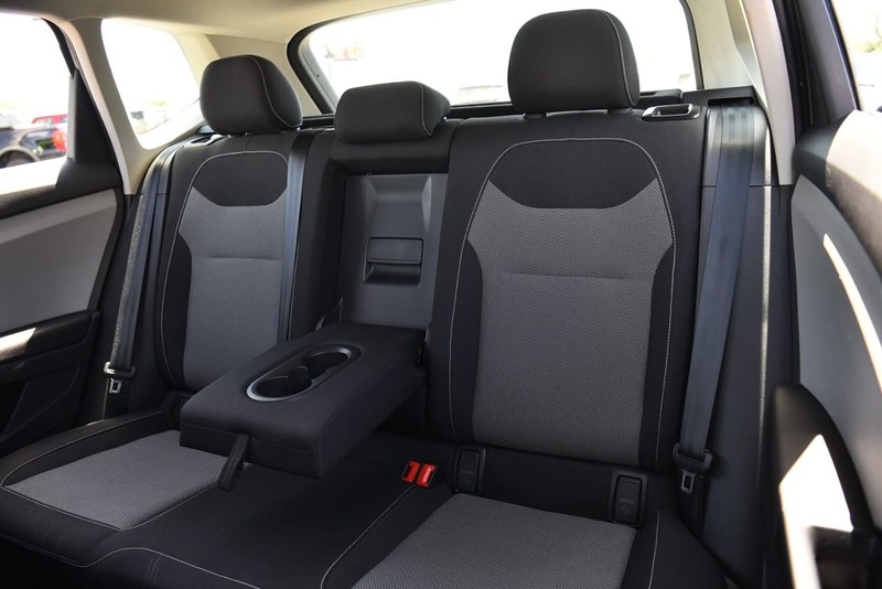 Volkswagen Taos Vehicle Image 21