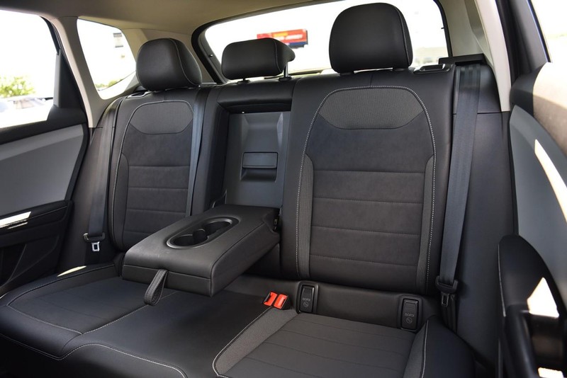 Volkswagen Taos Vehicle Image 24