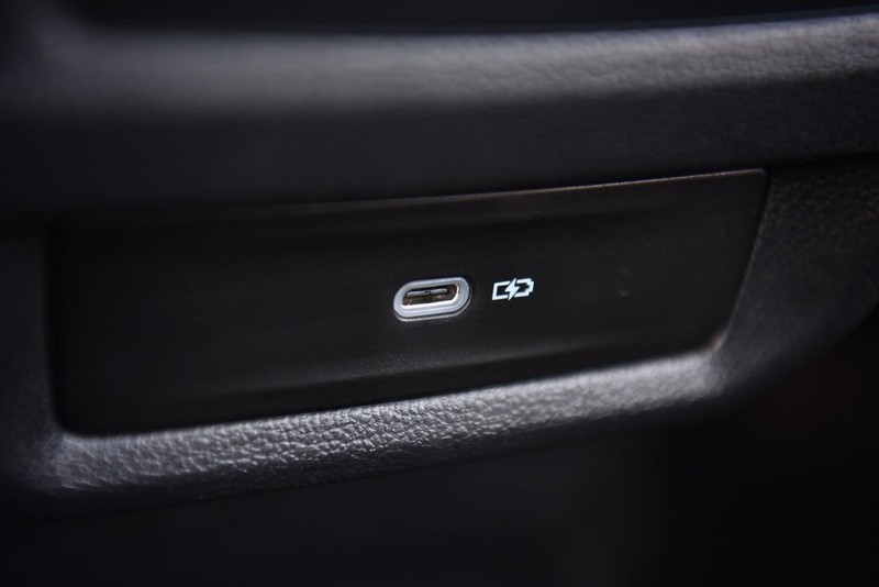 Volkswagen Taos Vehicle Image 26