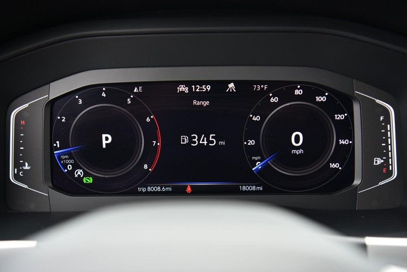 Volkswagen Atlas Cross Sport Vehicle Image 11