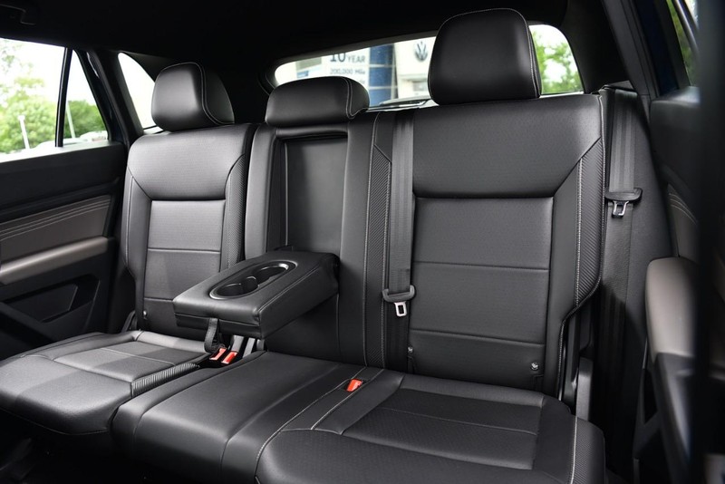 Volkswagen Atlas Cross Sport Vehicle Image 20