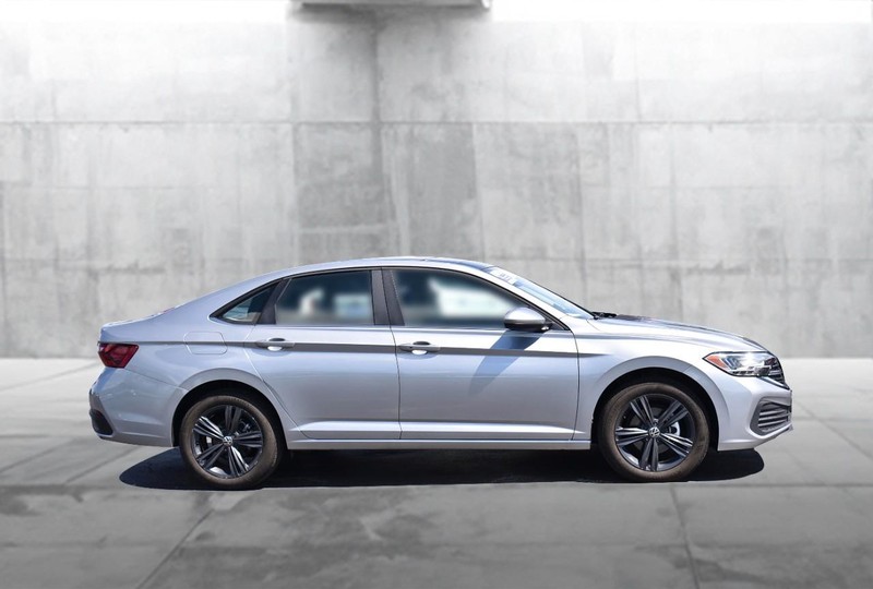 Volkswagen Jetta Vehicle Image 05