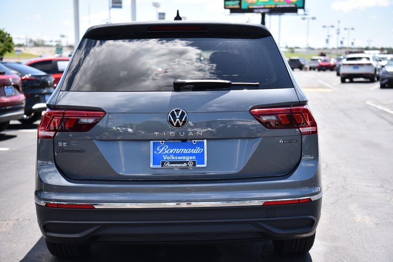 Volkswagen Tiguan Vehicle Image 06