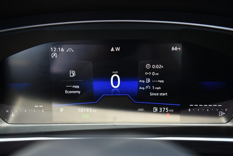 Volkswagen Tiguan Vehicle Image 13