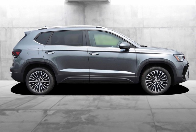 Volkswagen Taos Vehicle Image 05